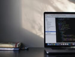 Freelance web developer near me for your digital needs