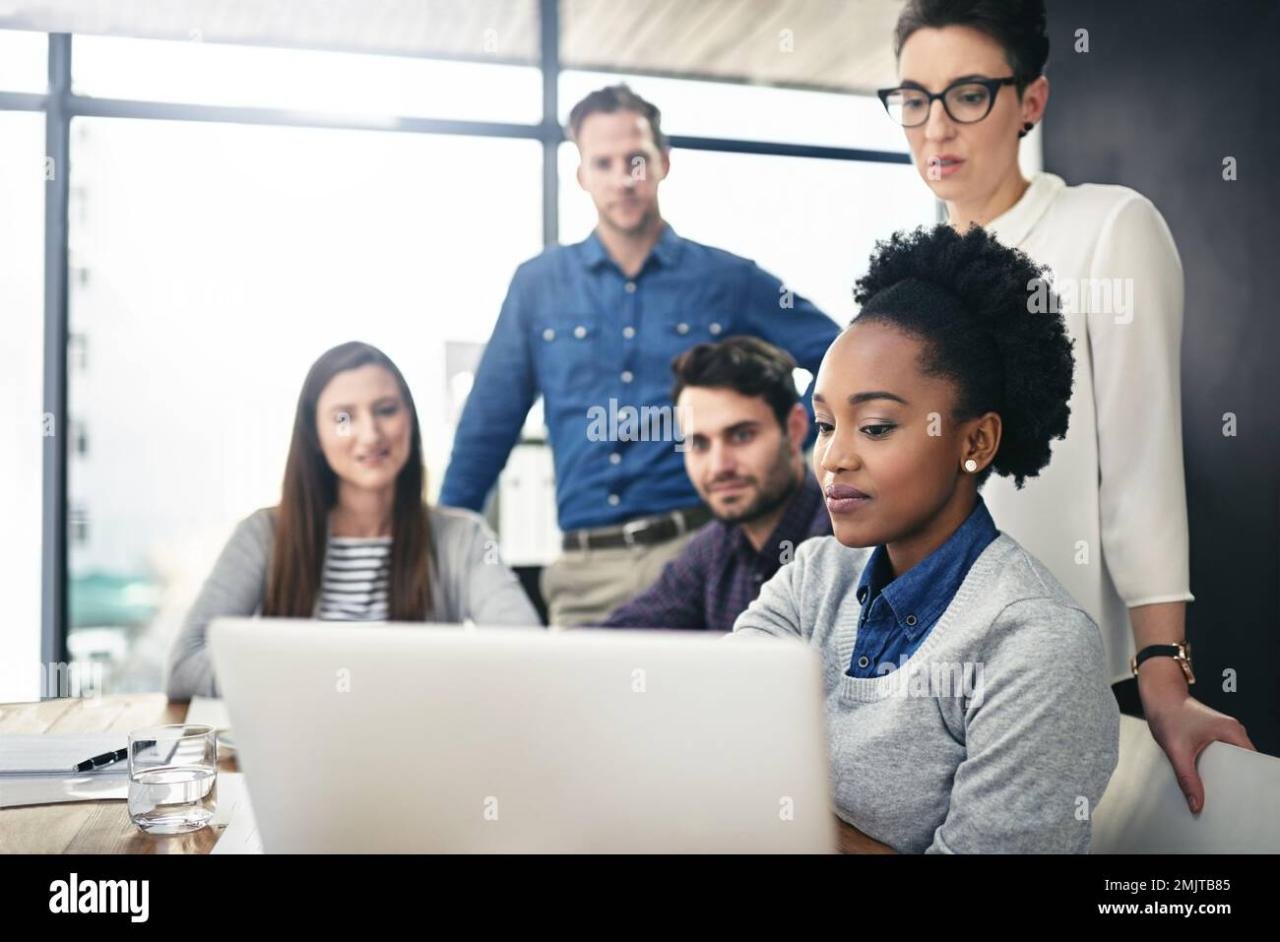 Getting team on board hi-res stock photography and images - Alamy